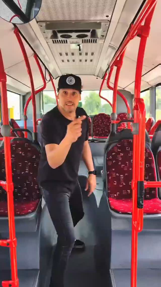 Instagram post from vbg_fahrschule. This post is in position 4.